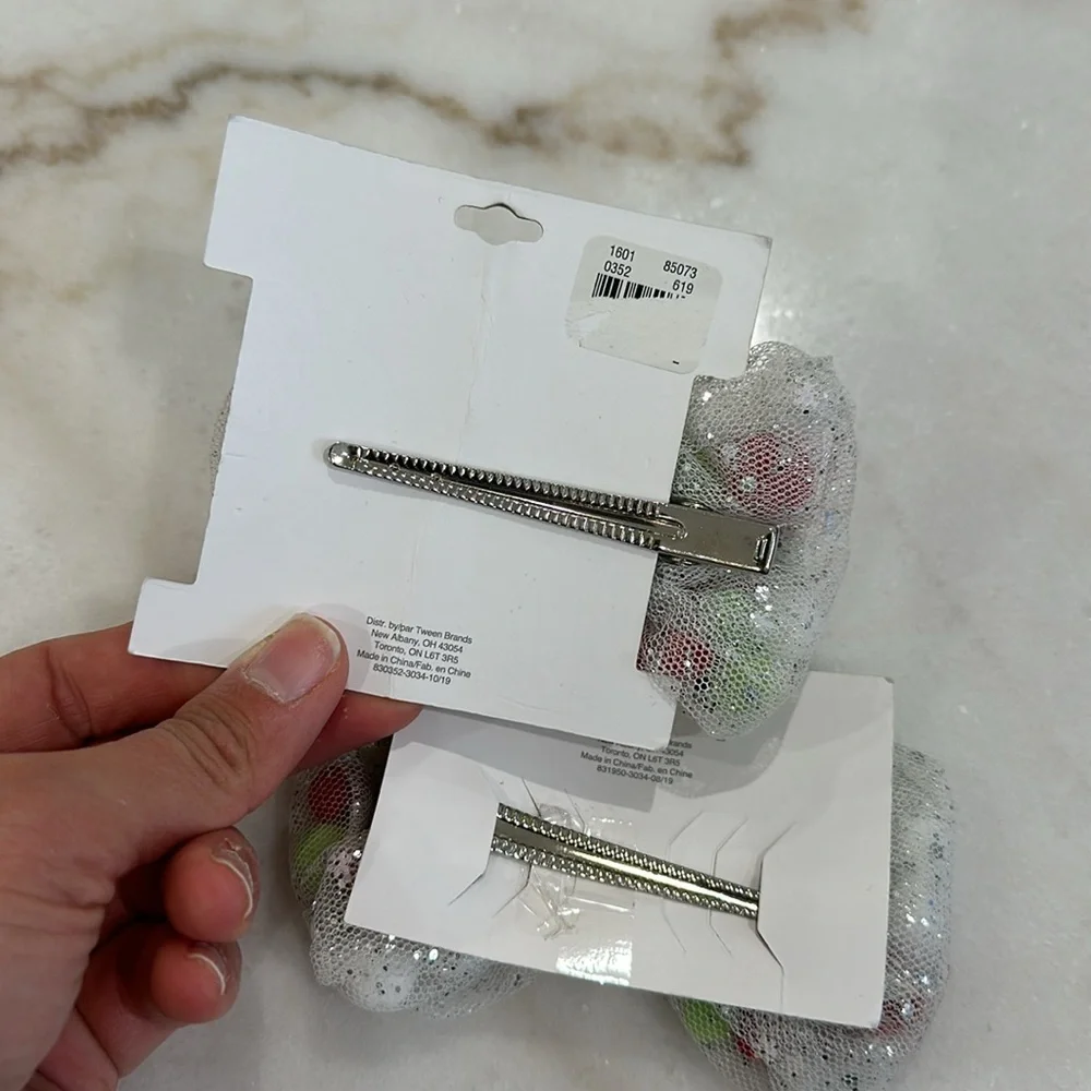 Pompom Bow Clips